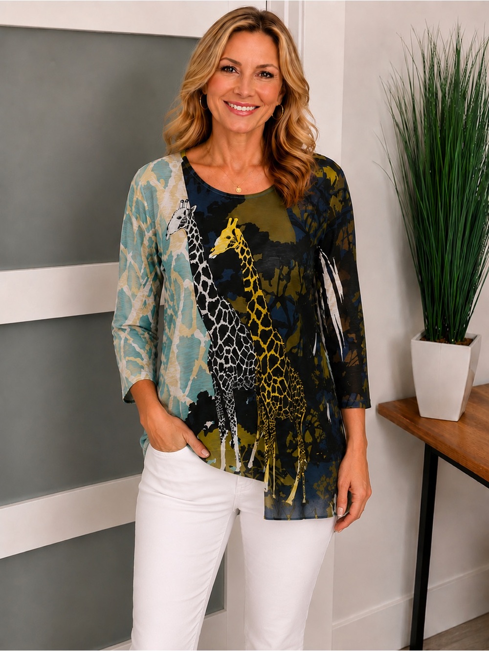 Jess & Jane Giraffe Print 3/4 Sleeve Tunic Top Large Animal Print Artsy Boho EUC